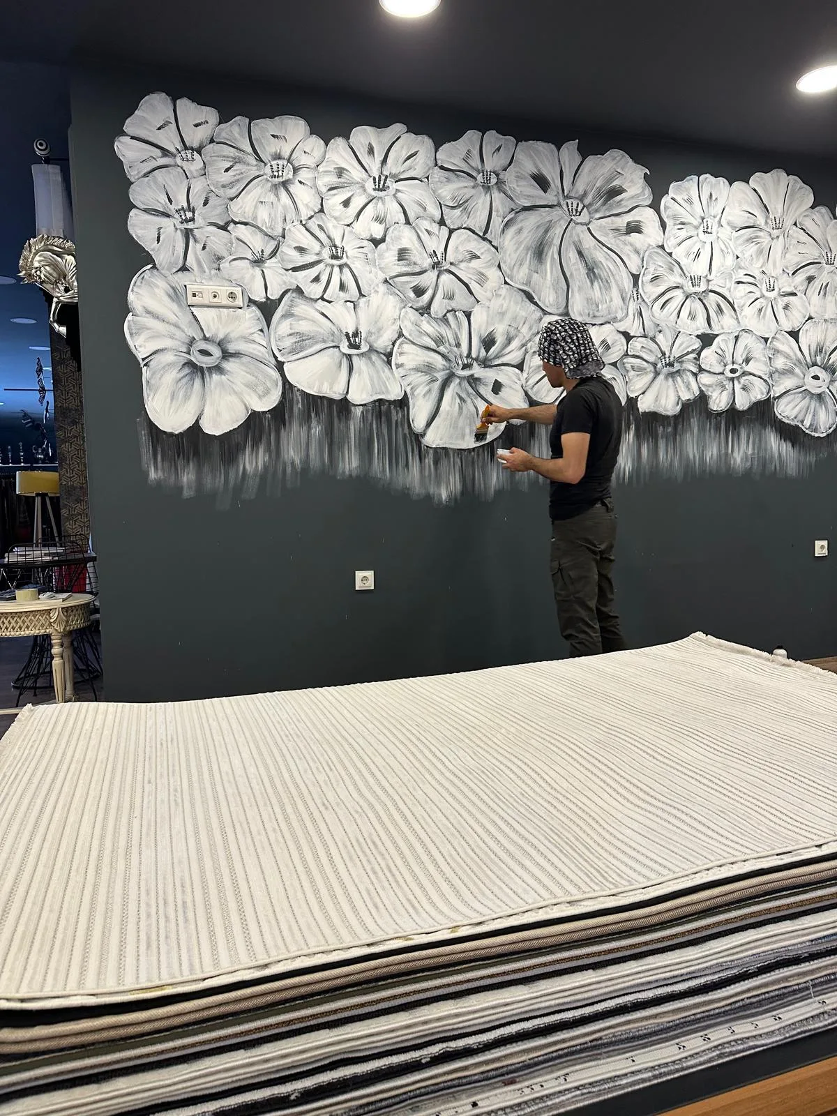 Mustafa Erkut kapak görseli